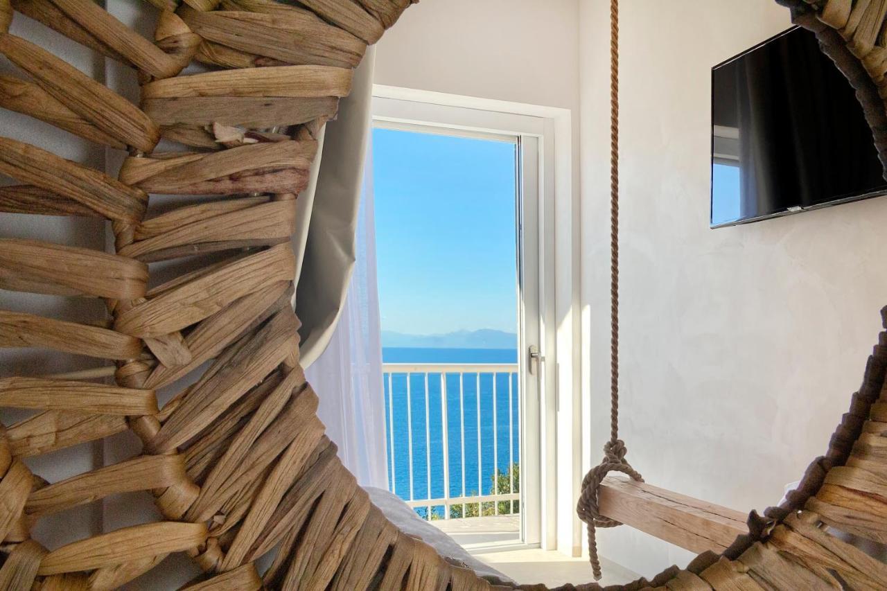 Una Villa - Amalfi Boutique Rooms B&B מראה חיצוני תמונה