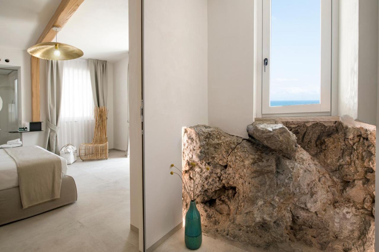 Una Villa - Amalfi Boutique Rooms B&B מראה חיצוני תמונה